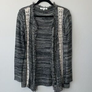 Solitaire Cardigan